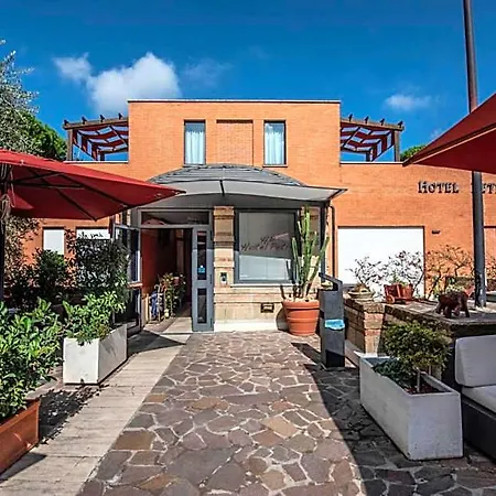 Hotel Petra