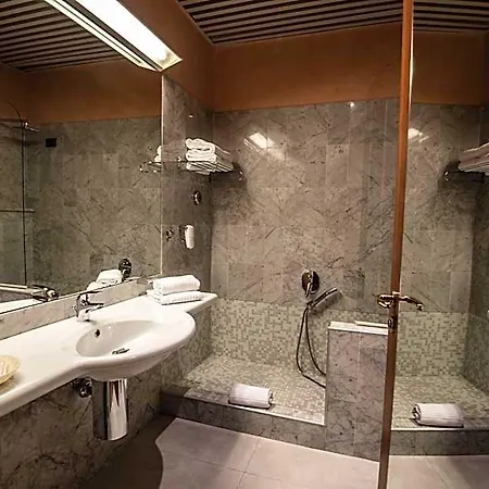 Petra Hotel 4*