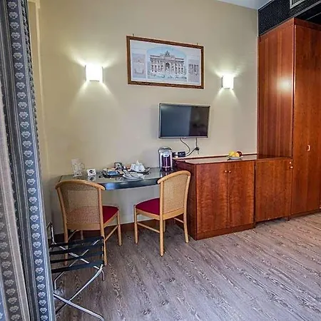 Hotel Petra Rome