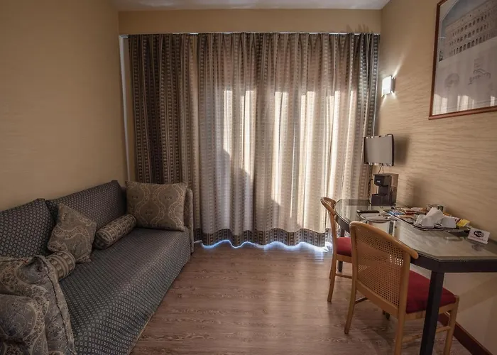 ペトラ ホテル ローマ