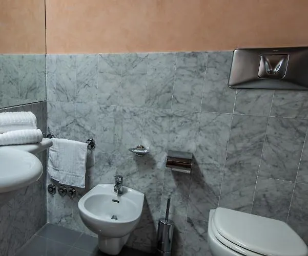 ペトラ ホテル ローマ