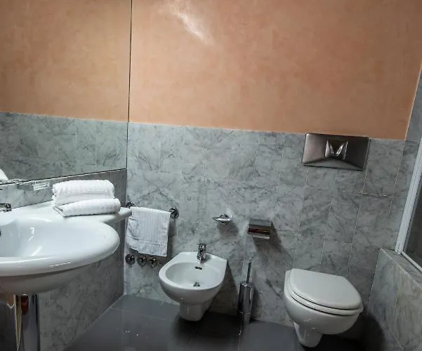 ペトラ 4* ローマ