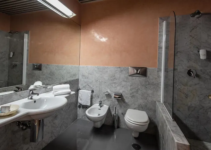 ペトラ 4* ローマ