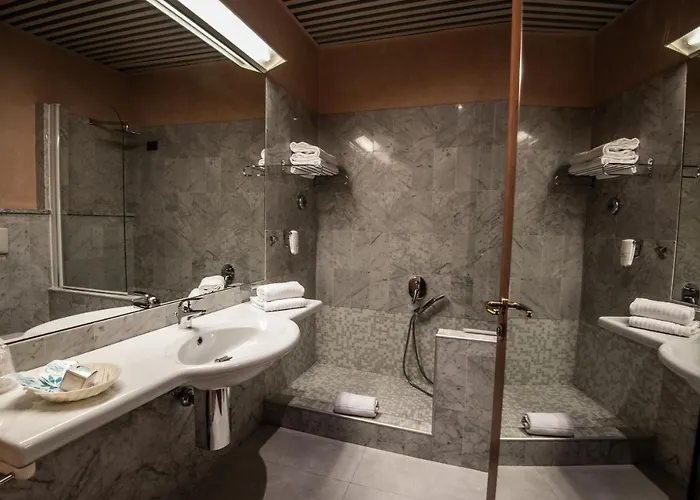 ホテル ペトラ ローマ