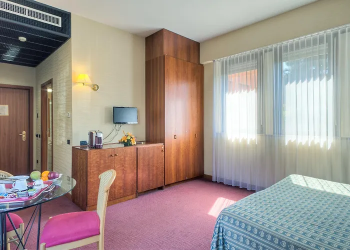 ペトラ ホテル ローマ