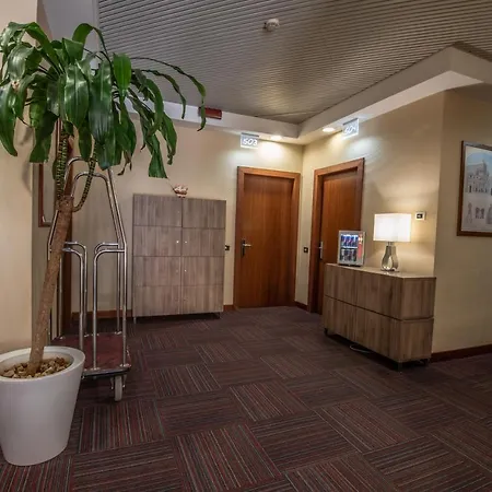 Отель Petra Рим